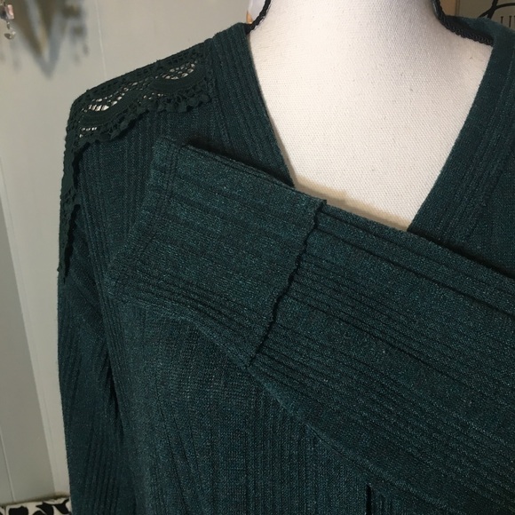 Bundle of 2 Knox Rose and Maurice’s - Picture 11 of 12